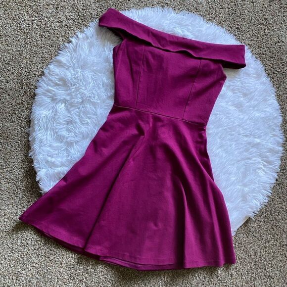 Lulus Off the Shoulder Skater Dress Magenta Womens Size Small - Picture 1 of 10